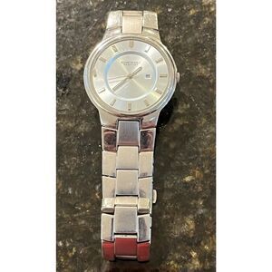 Kenneth Cole Mens Watch Silver Tone Steel Bracelet KC3342 New Battery 7.5"